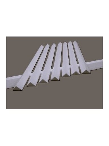 Polistireno kampai 80x80mm Polistireno kampai 80x80mm